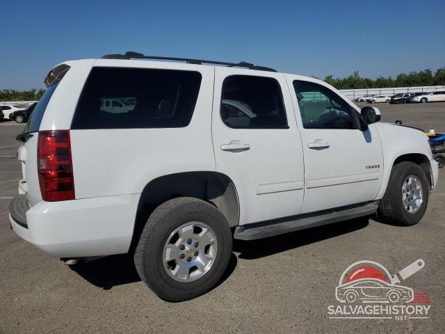 1GNSCAE0XDR377717 2013 CHEVROLET TAHOE photo no. 3
