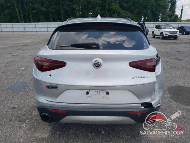 ZASFAKNN3J7B83028 2018 ALFA ROMEO STELVIO photo no. 6
