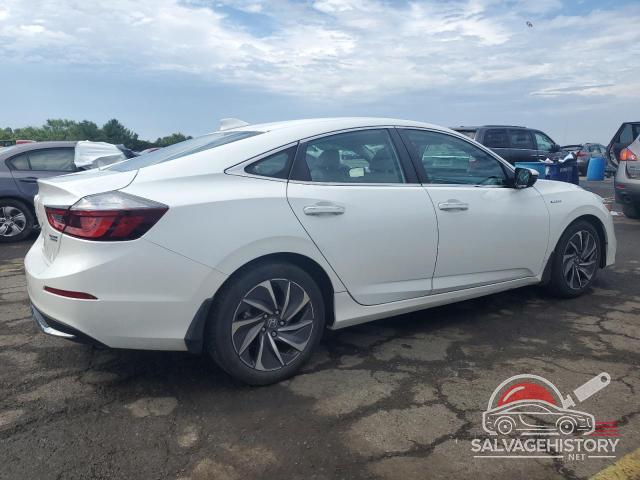 19XZE4F99ME000307 2021 HONDA INSIGHT photo no. 3