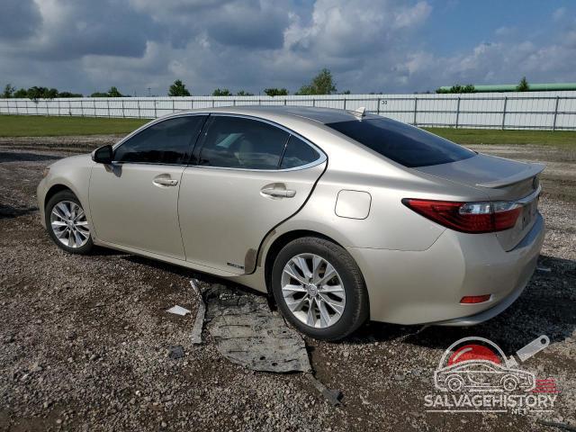 JTHBW1GG5D2008121 2013 LEXUS ES300 photo no. 2