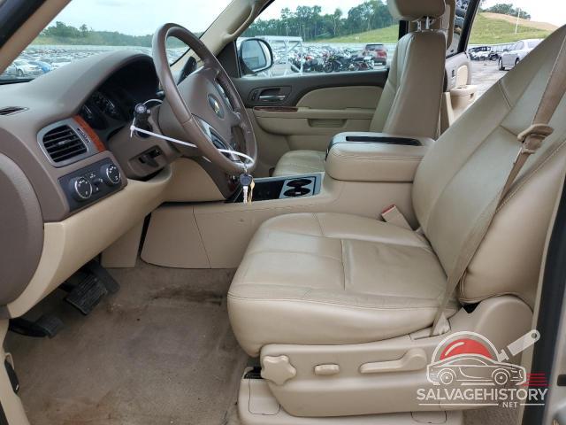 1GNSKBE02DR280276 2013 CHEVROLET TAHOE photo no. 7