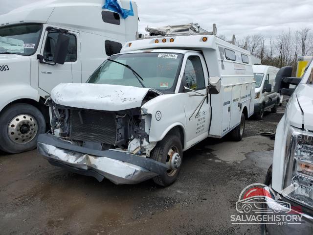 1GBJG31U541168241 2004 CHEVROLET EXPRESS photo no. 10