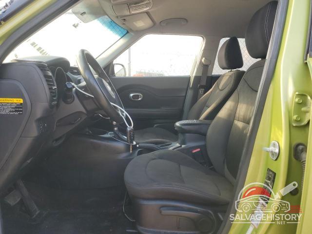 KNDJN2A24G7853679 2016 KIA SOUL photo no. 7