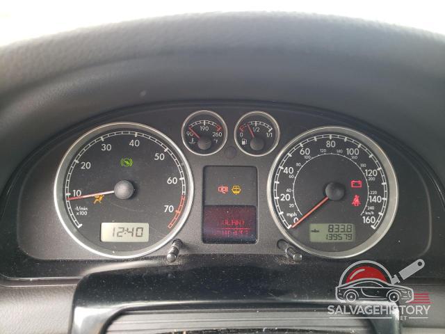 WVWPD63BX4E299718 2004 VOLKSWAGEN PASSAT photo no. 9