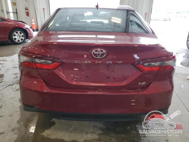 4T1R11AK6NU640056 2022 TOYOTA CAMRY photo no. 6