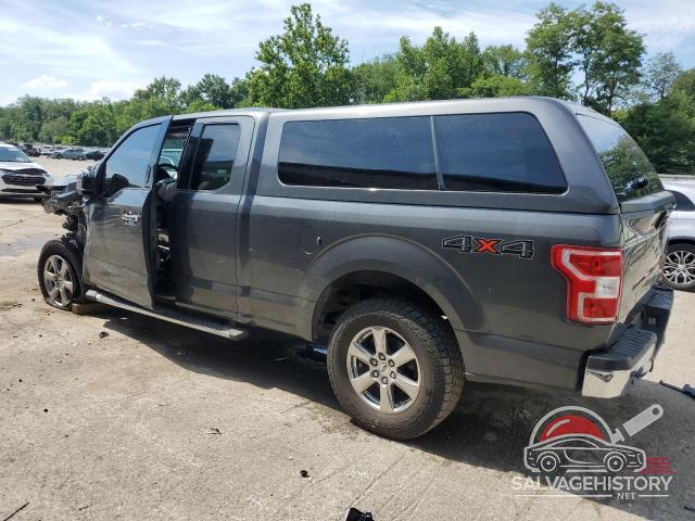 1FTEX1EP1JFA46772 2018 FORD F-150 photo no. 2