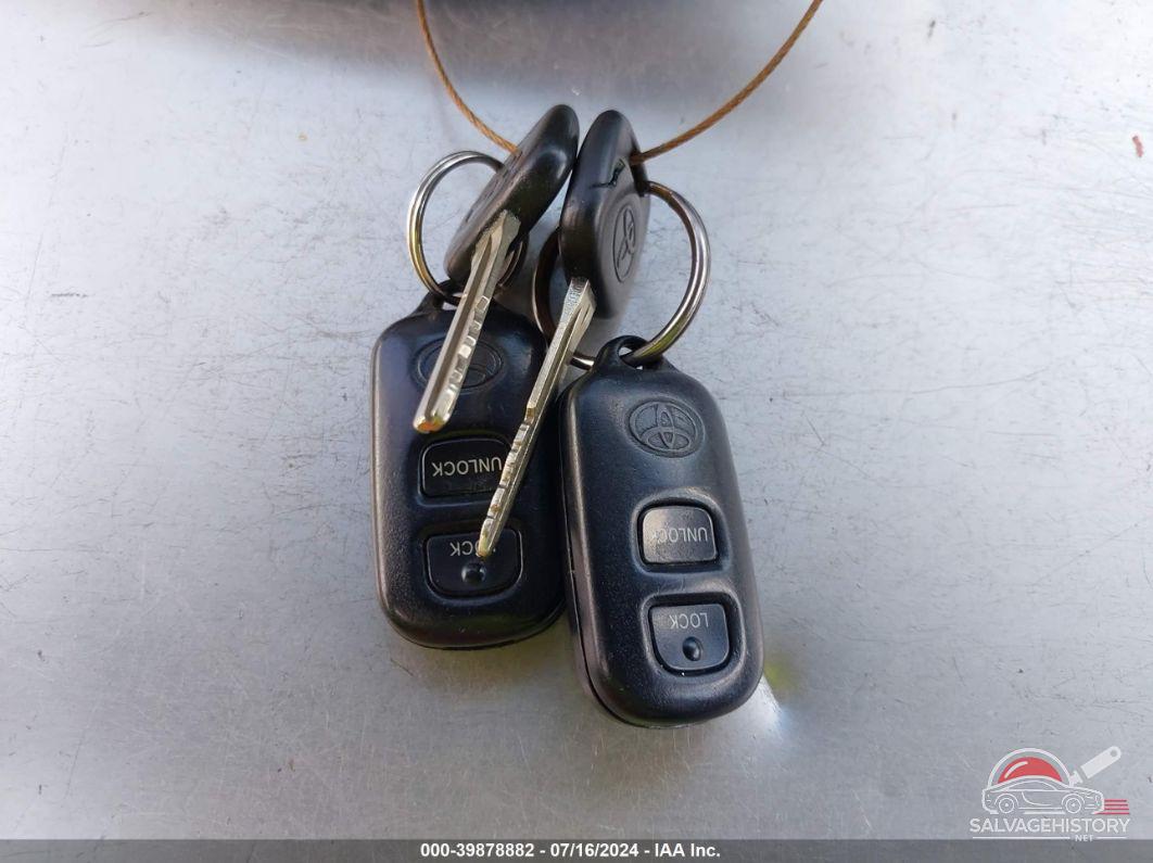 JTEGD21A430069795 2003 TOYOTA HIGHLANDER photo no. 11