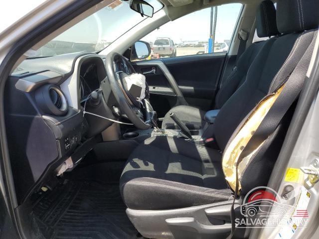 2T3RFREV5FW282820 2015 TOYOTA RAV4 photo no. 7