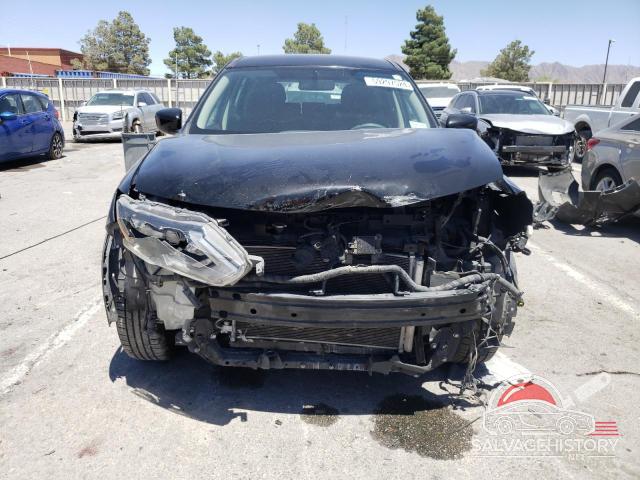 KNMAT2MT5JP583797 2018 NISSAN ROGUE photo no. 5