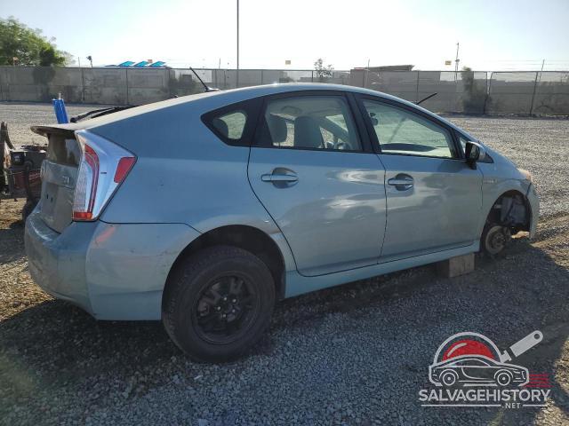 JTDKN3DU5D1732245 2013 TOYOTA PRIUS photo no. 3