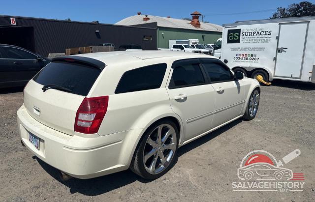 2D4GV58205H618363 2005 DODGE MAGNUM photo no. 4