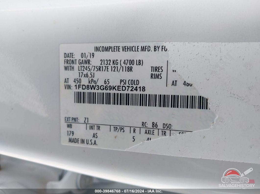 1FD8W3G69KED72418 2019 FORD F350 photo no. 8
