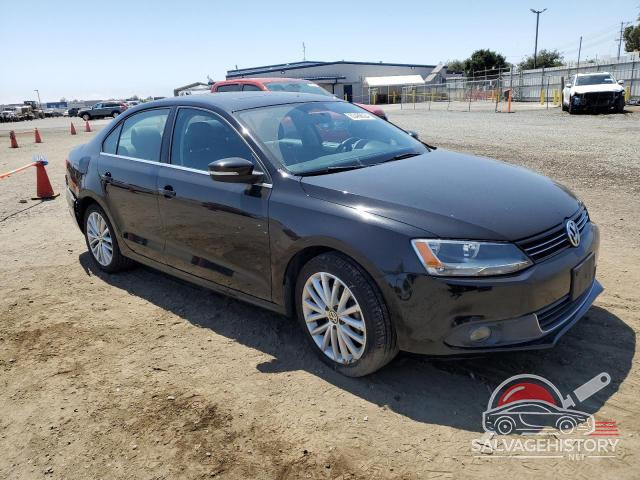 3VWLZ7AJ4BM360873 2011 VOLKSWAGEN JETTA photo no. 4