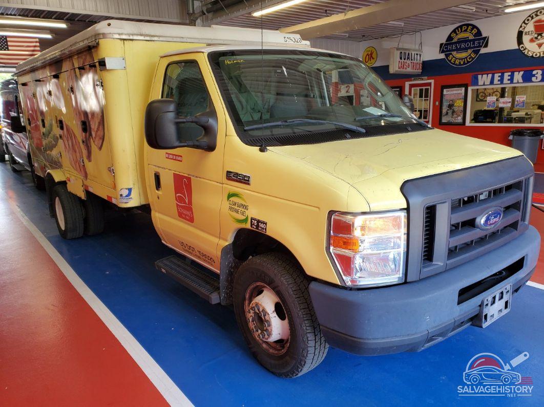 1FDXE4FS3HDC68637 2017 FORD ECONOLINE photo no. 10