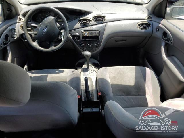 1FAFP36362W143422 2002 FORD FOCUS photo no. 8