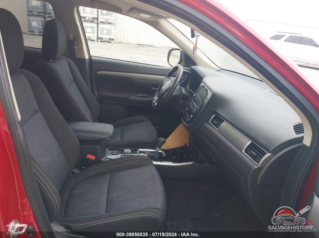 JA4AZ3A36JZ036514 2018 MITSUBISHI OUTLANDER photo no. 5