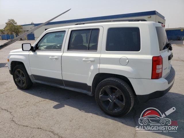 1J4NF1GBXBD216462 2011 JEEP PATRIOT photo no. 2