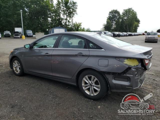 5NPEB4AC3BH082795 2011 HYUNDAI SONATA photo no. 2