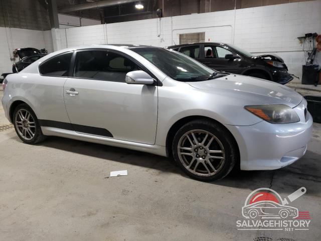 JTKDE3B79A0315453 2010 TOYOTA SCION photo no. 4