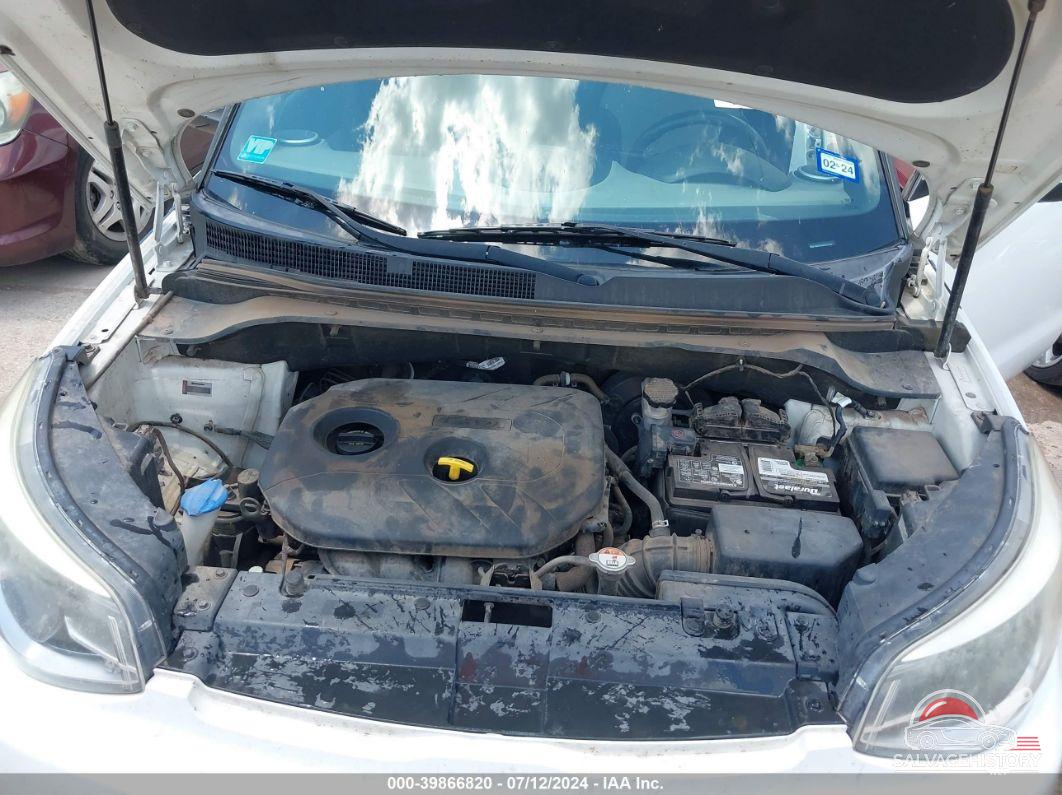 KNDJP3A54G7247437 2016 KIA SOUL photo no. 10