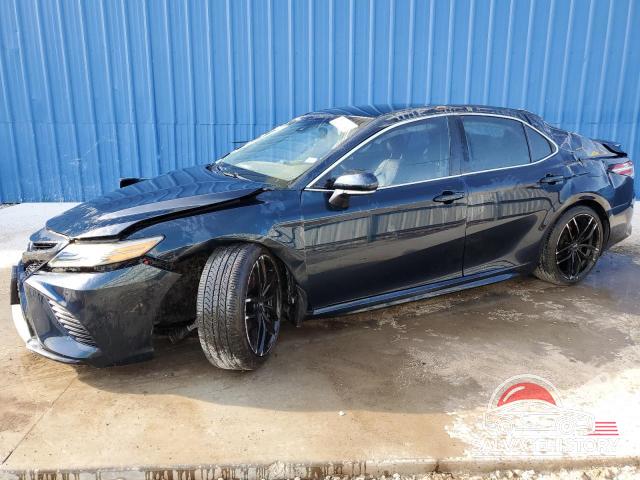 4T1B61HK8JU639851 2018 TOYOTA CAMRY photo no. 3