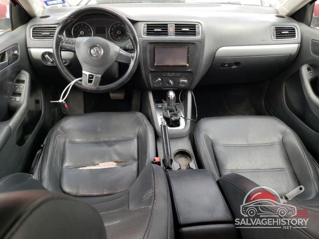 3VWD07AJ6EM211562 2014 VOLKSWAGEN JETTA photo no. 8