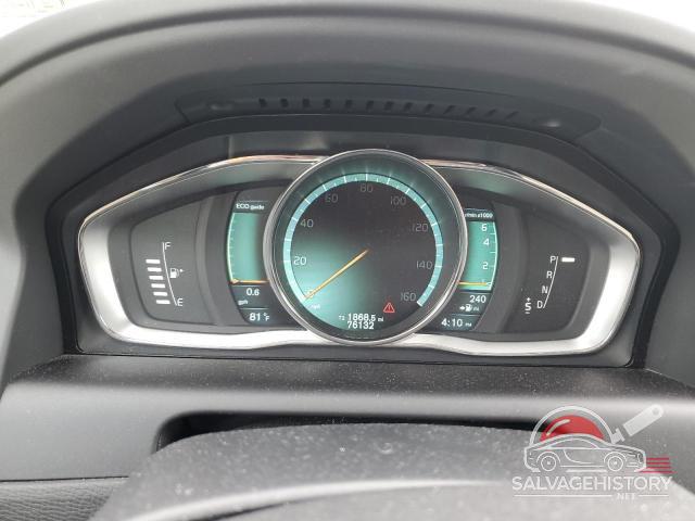 YV4902RD8F2582951 2015 VOLVO XC60 photo no. 9