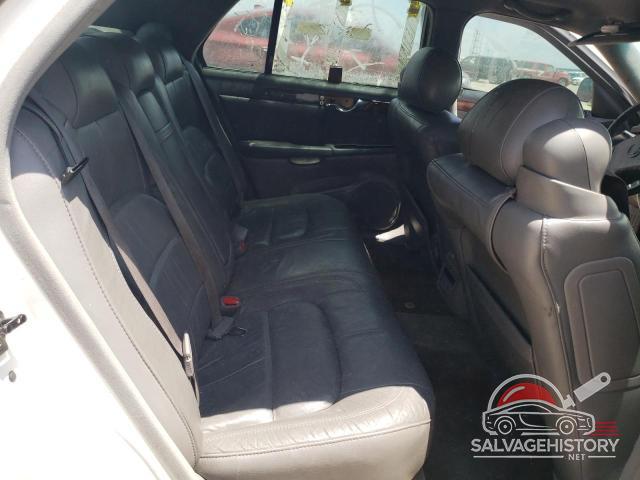 1G6KD54Y34U106261 2004 CADILLAC DEVILLE photo no. 10