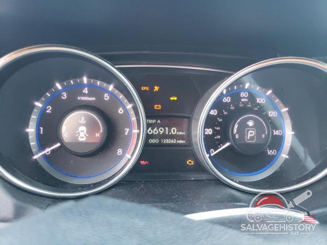 5NPEB4AC7BH035768 2011 HYUNDAI SONATA photo no. 9