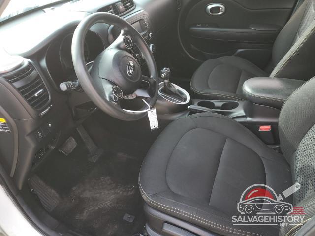 KNDJP3A50G7377053 2016 KIA SOUL photo no. 7