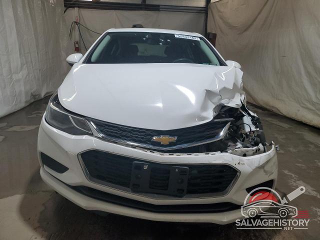 3G1BE6SM5JS611688 2018 CHEVROLET CRUZE photo no. 5