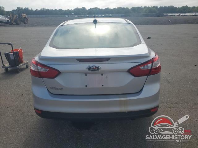 1FAHP3E20CL359836 2012 FORD FOCUS photo no. 6