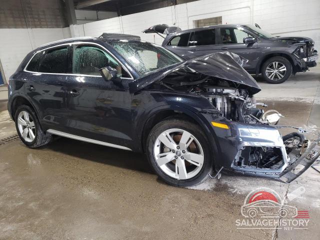 WA1BNAFY2J2192101 2018 AUDI Q5 photo no. 4