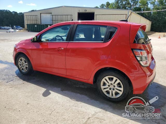 1G1JG6SBXL4135140 2020 CHEVROLET SONIC photo no. 2