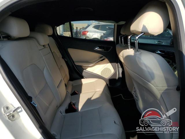 WDCTG4GB9HJ322465 2017 MERCEDES-BENZ GLA-CLASS photo no. 10