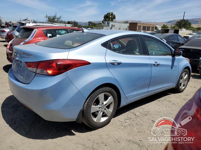 KMHDH4AEXDU568195 2013 HYUNDAI ELANTRA photo no. 3