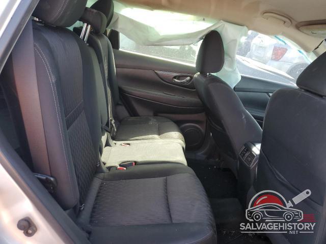 KNMAT2MT4JP538219 2018 NISSAN ROGUE photo no. 10