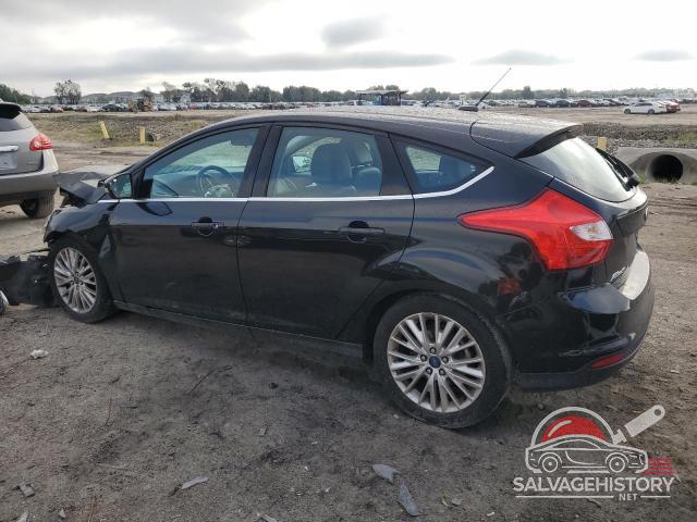 1FADP3N2XEL396412 2014 FORD FOCUS photo no. 2