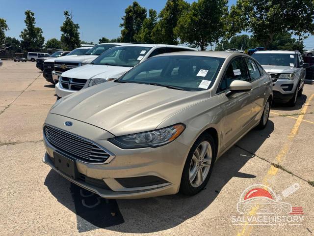 3FA6P0LU1JR111846 2018 FORD FUSION photo no. 2