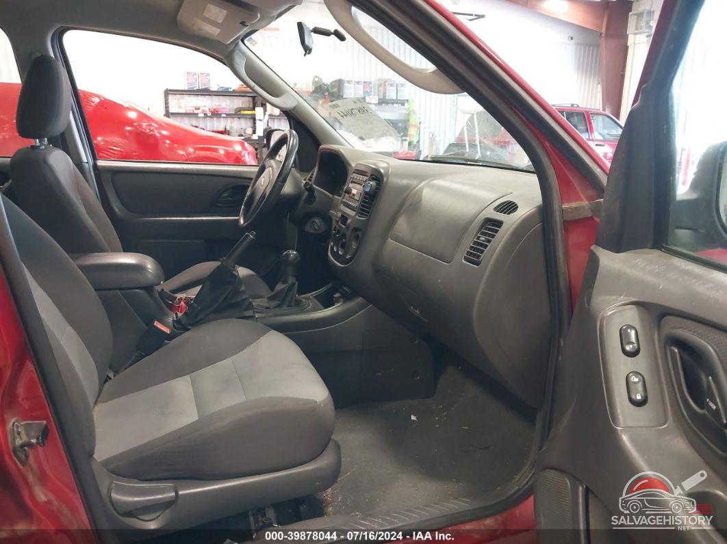 1FMYU02Z96KA97663 2006 FORD ESCAPE photo no. 5