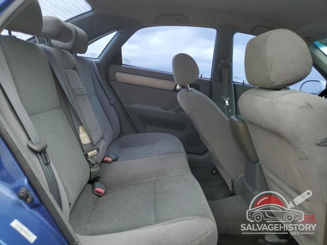 KL5JD56Z78K833215 2008 SUZUKI FORENZA photo no. 10