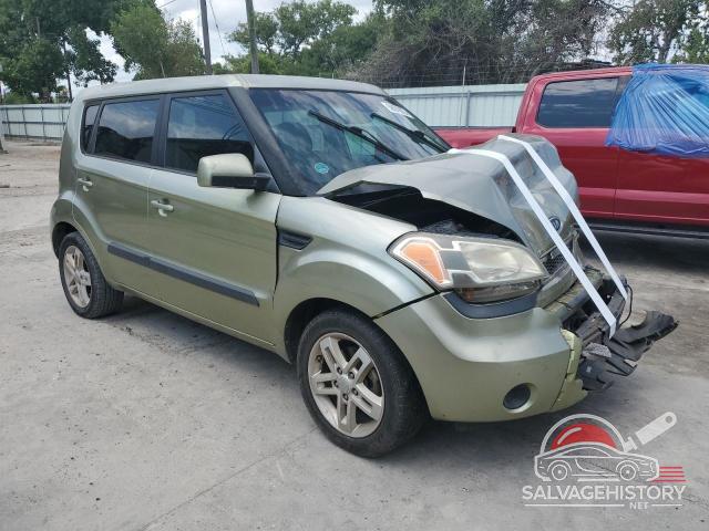 KNDJT2A25B7304927 2011 KIA SOUL photo no. 4