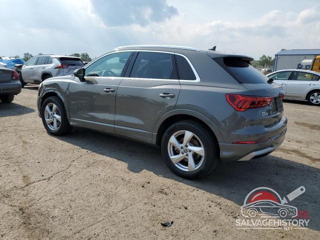 WA1BECF33L1030891 2020 AUDI Q3 photo no. 2