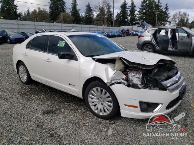 3FADP0L3XAR277734 2010 FORD FUSION photo no. 4