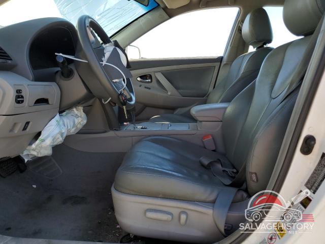4T1BF3EK1BU587562 2011 TOYOTA CAMRY photo no. 7