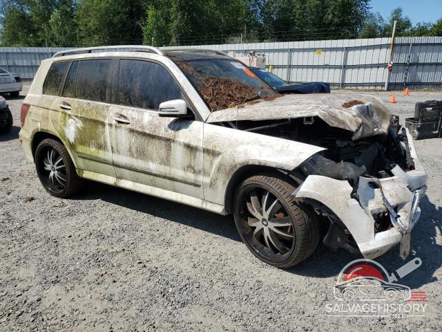 WDCGG8JB6DG048764 2013 MERCEDES-BENZ GLK-CLASS photo no. 4