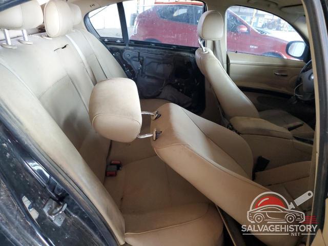 WBAPH7G59BNM58558 2011 BMW 3 SERIES photo no. 10