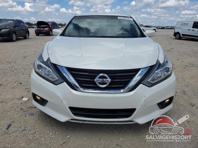 1N4AL3AP5HC488628 2017 NISSAN ALTIMA photo no. 5