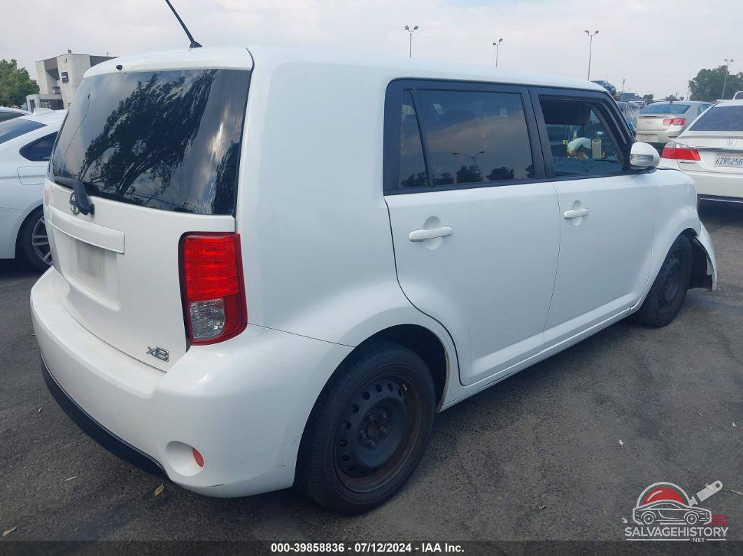 JTLZE4FE7FJ082044 2015 SCION XB photo no. 4