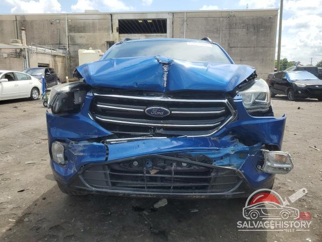1FMCU9GD3HUA36618 2017 FORD ESCAPE photo no. 5